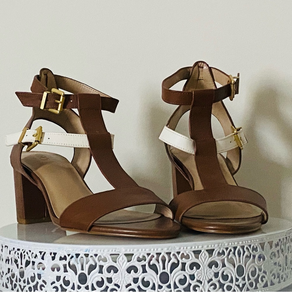 Logo by Lori Goldstein Womens Michaella A277075 Strappy Sandals Size 9M